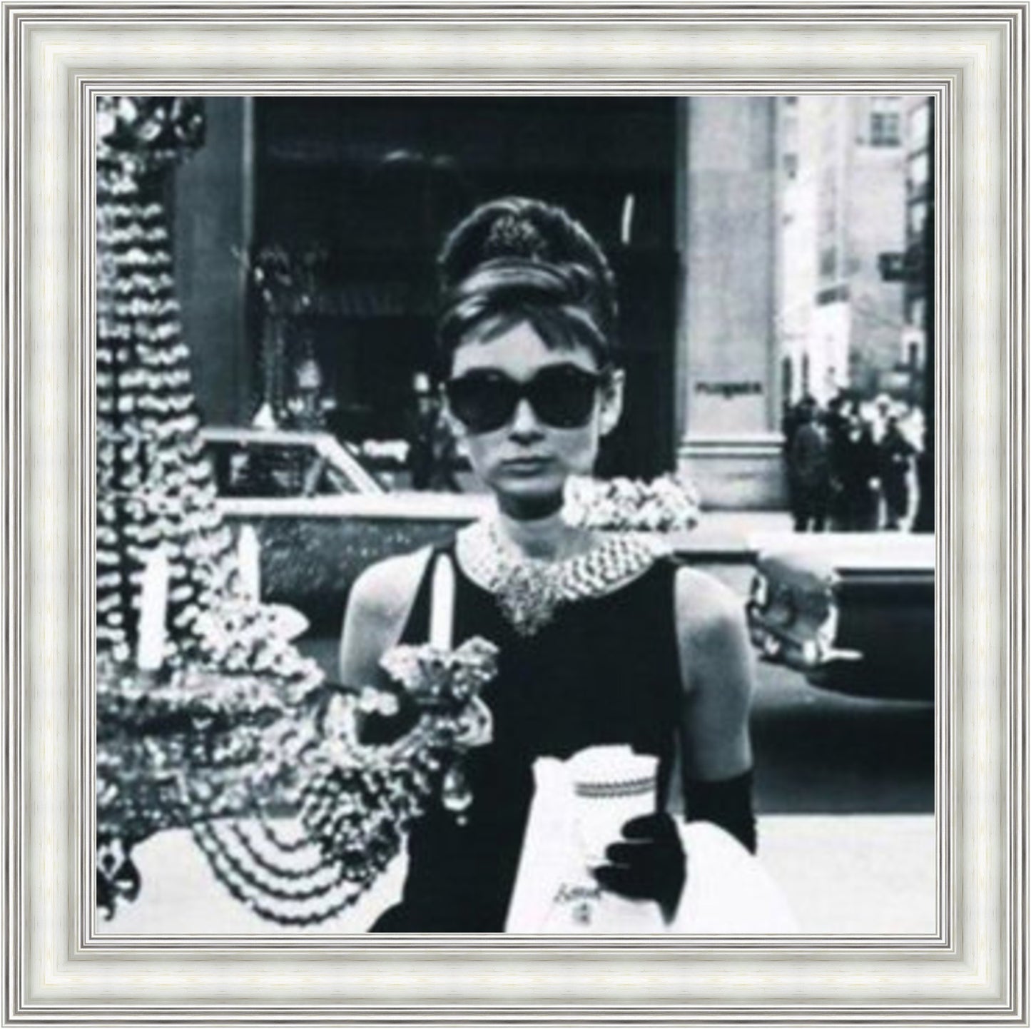 Breakfast at Tiffany's - Part 2 Liquid Art