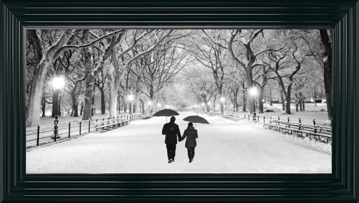 Romantic Stroll - Black and White