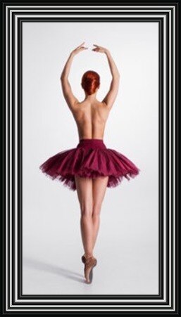 Ballerina Pirouette Red