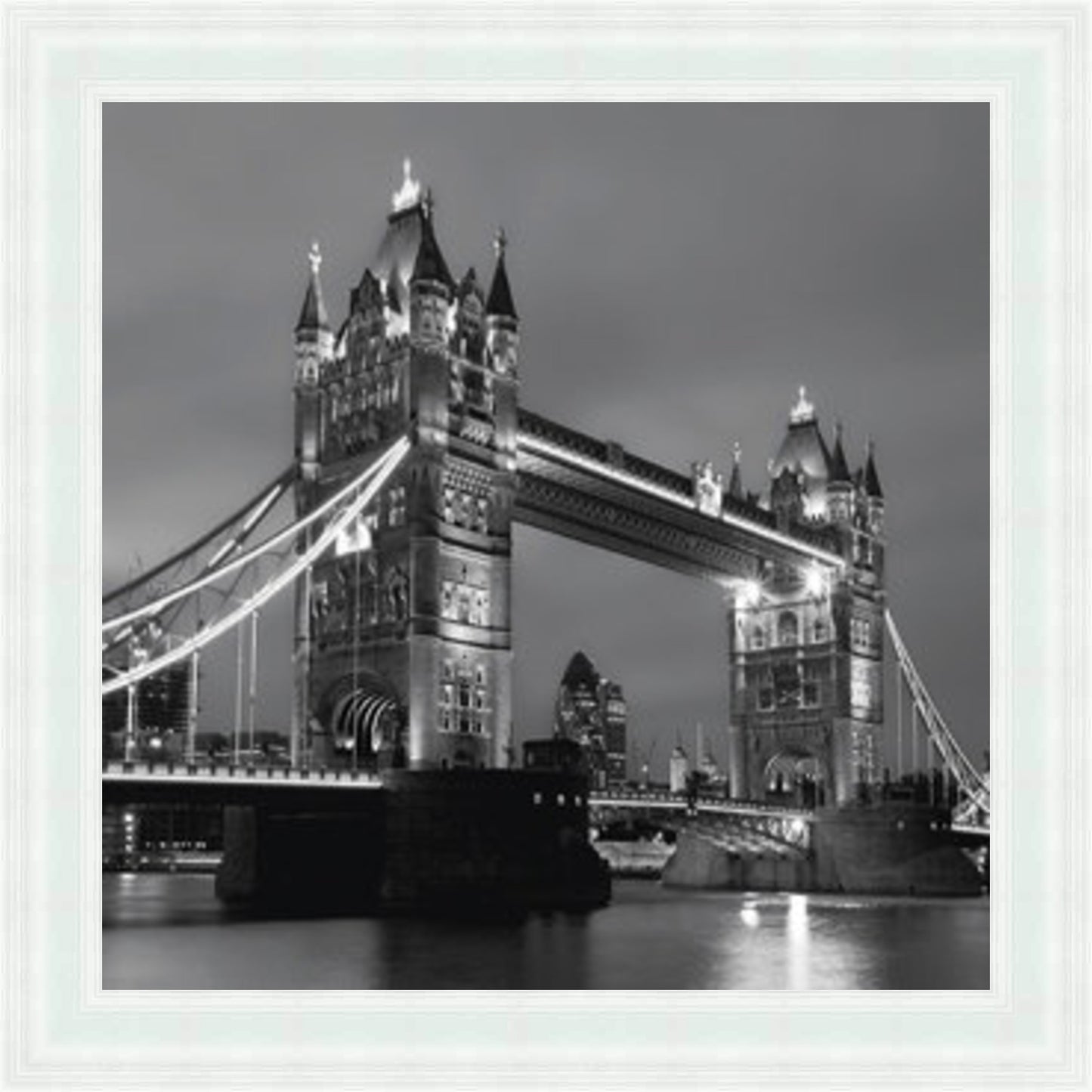 Tower Bridge, Side View - Black & White - Slim Frame